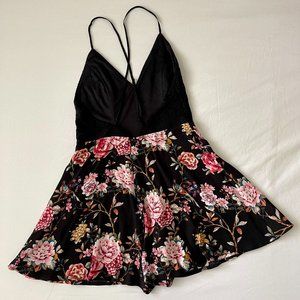 Forever 21 Black and Pink Floral Romper S